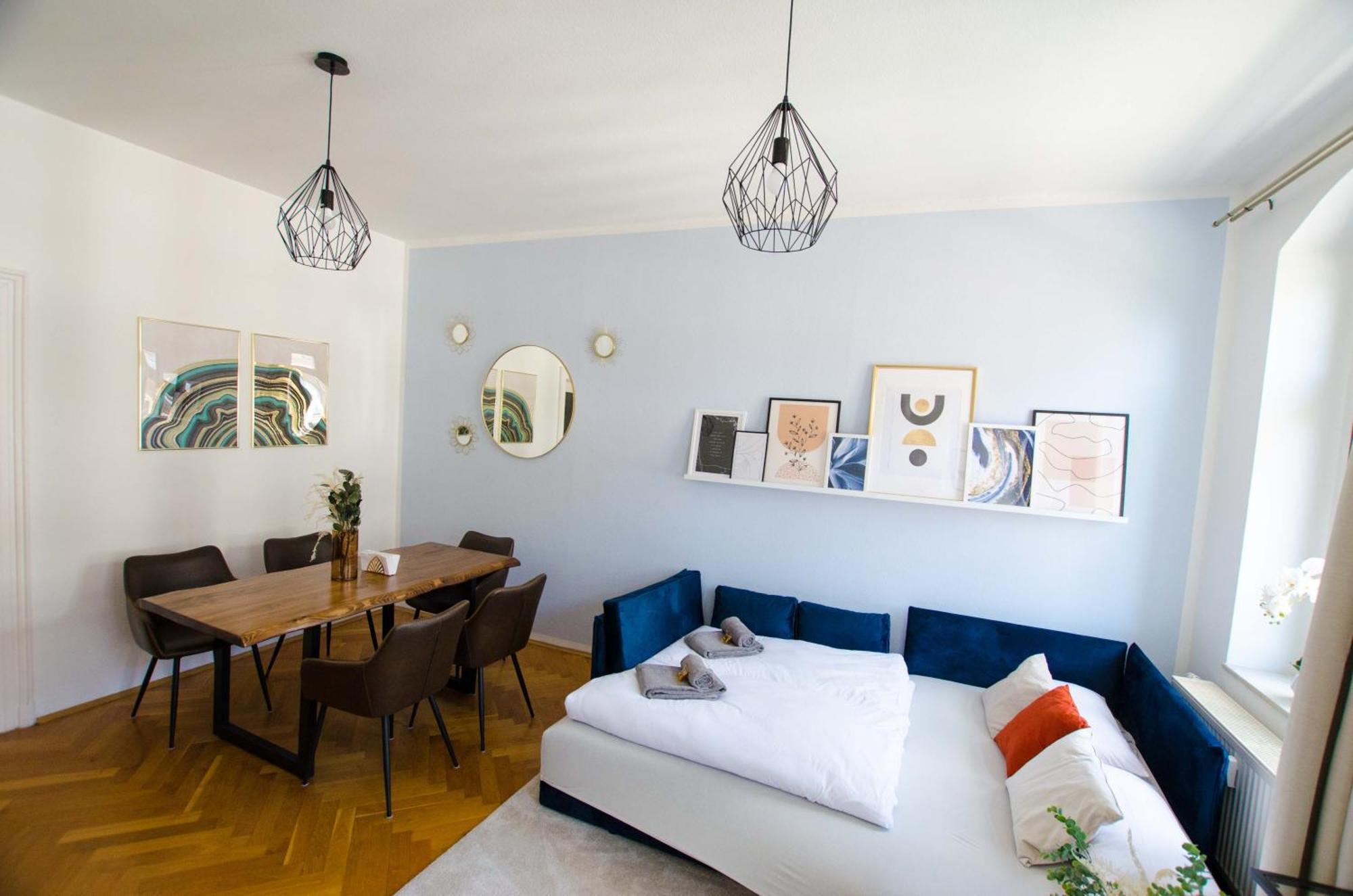 Casarina - Stilvoller Altbau In Zentraler Lage Appartement Dresden Buitenkant foto